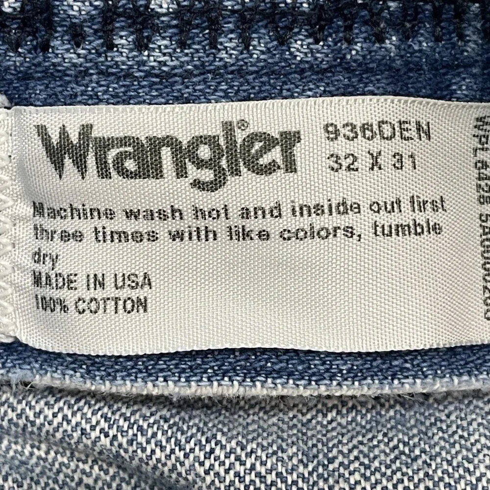 VTG Wrangler Blue Denim Ripped Distressed Straight Leg Jeans USA Size 32 (30x29)